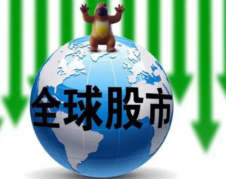 金湾航空新城小学近650名萌娃举行新生入学礼