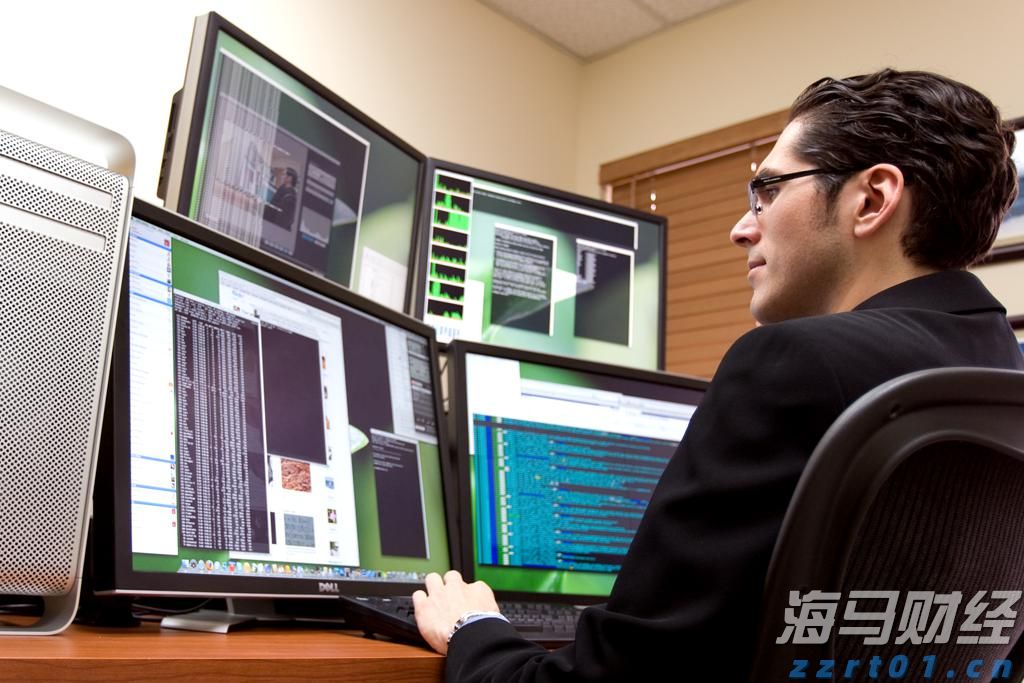 七旬老人楼道摔倒，吉莲社区迅速出动紧急救助